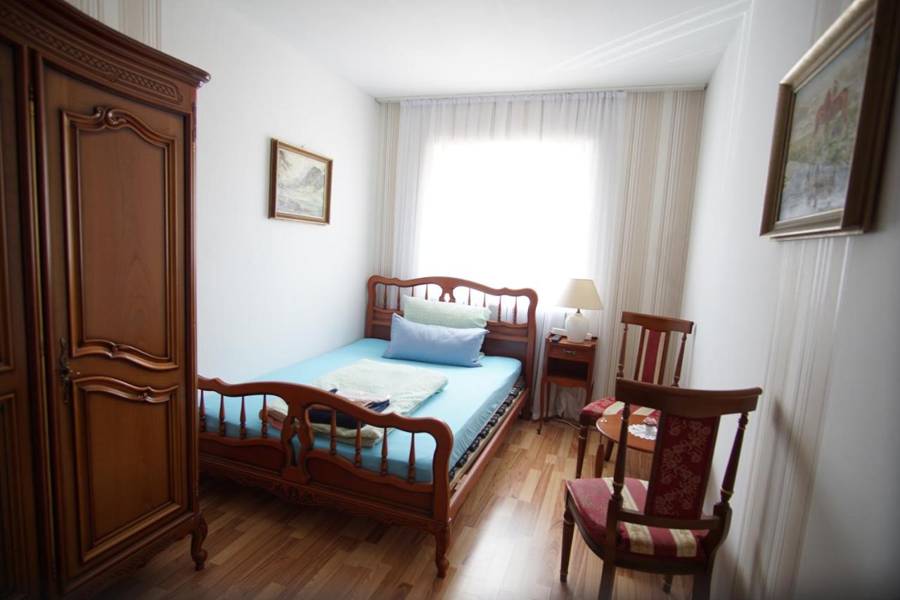 Ferienwohnung - Am Stadtgarten Sarrelouis Extérieur photo