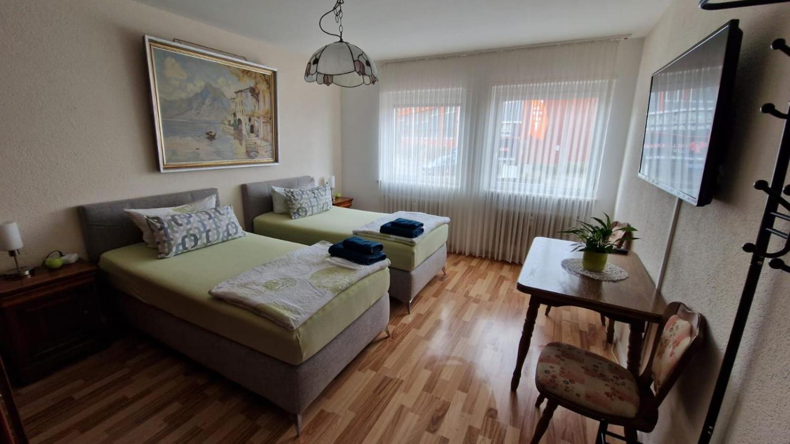 Ferienwohnung - Am Stadtgarten Sarrelouis Extérieur photo